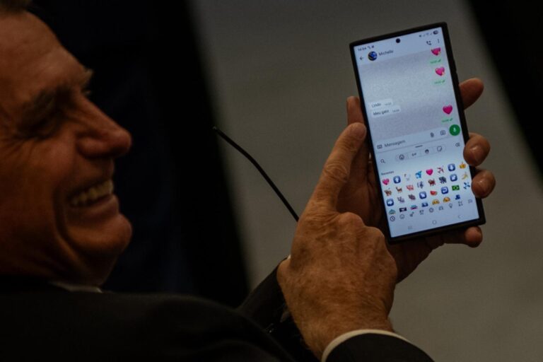 Saiba o que Michelle enviou a Bolsonaro em interrogatório no STF saiba-o-que-michelle-enviou-a-bolsonaro-em-interrogatorio-no-stf
