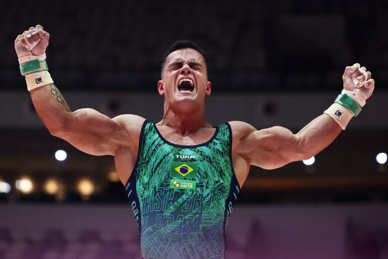 Mundial de Ginástica: Caio Souza e Diogo Soares se aproximam da final mundial-de-ginastica:-caio-souza-e-diogo-soares-se-aproximam-da-final