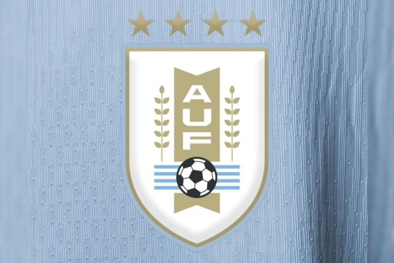 Entenda por que o Uruguai tem 4 estrelas e unicamente 2 Copas do Mundo entenda-por-que-o-uruguai-tem-4-estrelas-e-apenas-2-copas-do-mundo